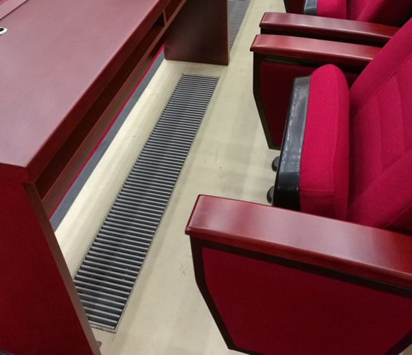 北京房山報告廳（地板自然對流嵌入式散熱器）安裝